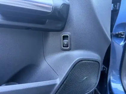 Photo 21 Mercedes EQA 250 AMG Line