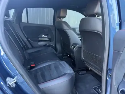 Photo 12 Mercedes EQA 250 AMG Line