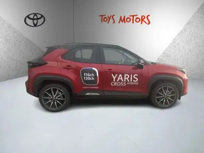 Photo 6 Toyota Yaris Hybride 1.5 HYBRID 130H GR SPORT Pack Techno