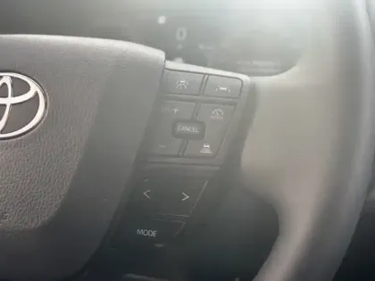 Photo 21 Toyota C-HR 2.0 PHEV 225 Design Pack Confort