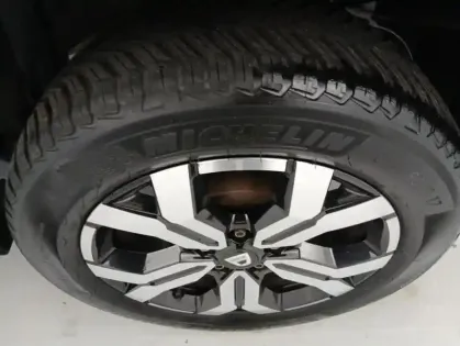 Photo 16 Dacia Duster ECO-G 100 4x2 Prestige +