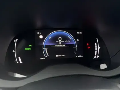 Photo 9 Toyota Yaris Hybride 1.5 HYBRID 116H DESIGN