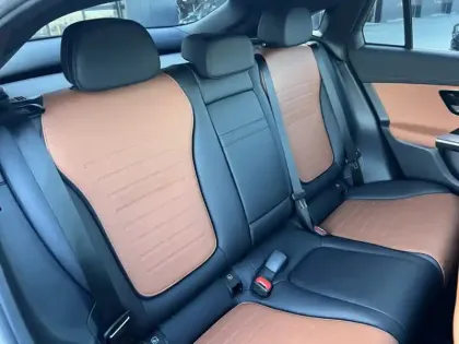 Photo 7 Mercedes Classe GLC 300 e Hybrid EQ 4MATIC AMG Line