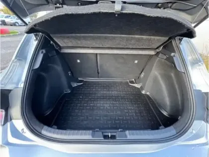 Photo 10 Toyota Corolla Hybride 122h Design