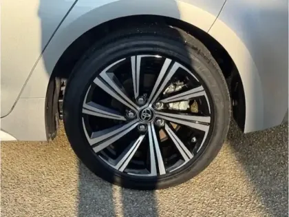 Photo 25 Toyota Corolla Hybride 122h Design