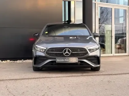 Photo 35 Mercedes Classe A 200 d AMG Line