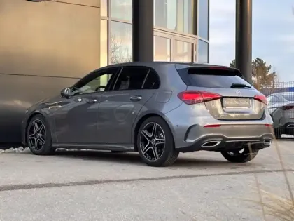 Photo 34 Mercedes Classe A 200 d AMG Line