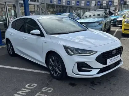 Photo 11 Ford Focus 1.0 Flexifuel mHEV 125ch ST-Line X