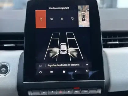 Photo 7 Renault Clio V Intens E-TECH 140 -21