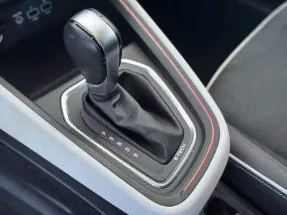 Photo 12 Renault Clio V Intens E-TECH 140 -21