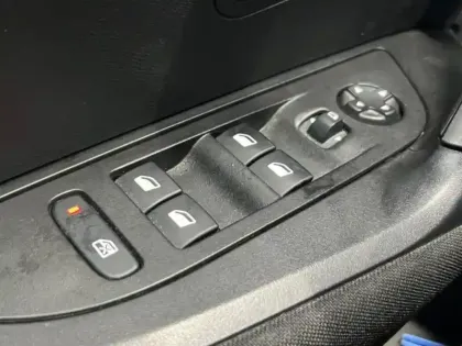 Photo 9 Peugeot 2008  1.2 PureTech 100ch S&S Active