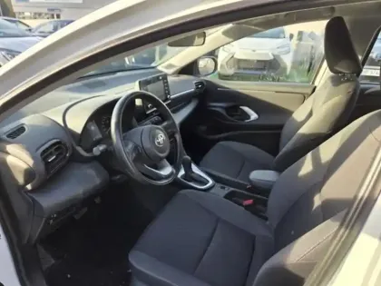 Photo 10 Toyota Yaris  116h Dynamic 5p MC24