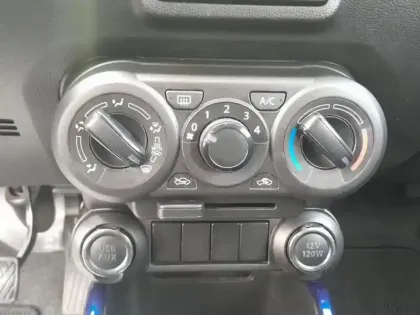 Photo 14 Suzuki Ignis  1.2 Dualjet Hybrid 83ch Avantage