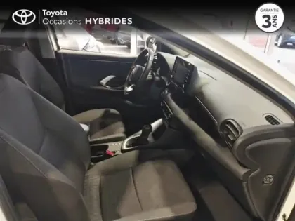 Photo 5 Toyota Yaris  116h Dynamic 5p MY22