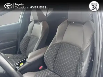 Photo 2 Toyota C-HR  184h Distinctive 2WD E-CVT MY20