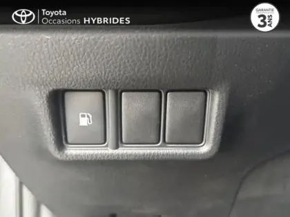 Photo 14 Toyota C-HR  184h Distinctive 2WD E-CVT MY20