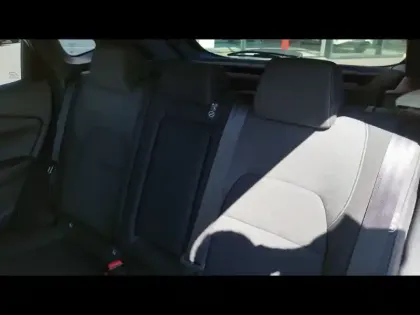 Photo 14 Nissan Qashqai  1.3 Mild Hybrid 140ch N-Style