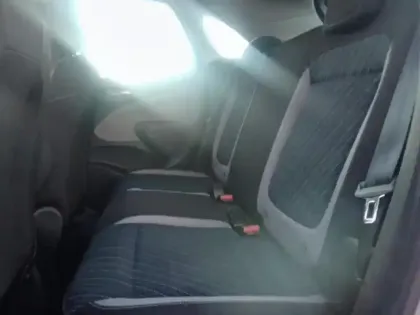 Photo 9 Opel Crossland X  1.2 Turbo 130ch Design 120 ans BVA Euro 6d-T