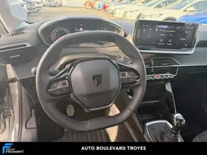 Photo 7 Peugeot 208  1.2 PureTech 100ch S&S Active