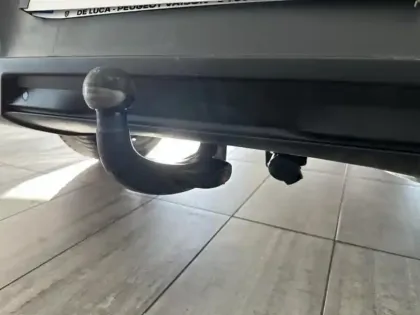 Photo 8 Peugeot 3008  1.2 Hybrid 136ch GT e-DCS6