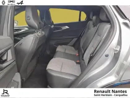 Photo 13 Renault Rafale  1.2 E-Tech full hybrid 200ch Techno - 25