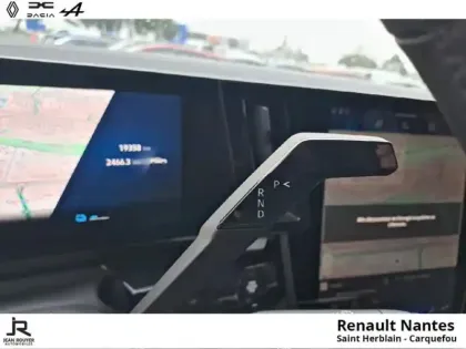 Photo 10 Renault Rafale  1.2 E-Tech full hybrid 200ch Techno - 25