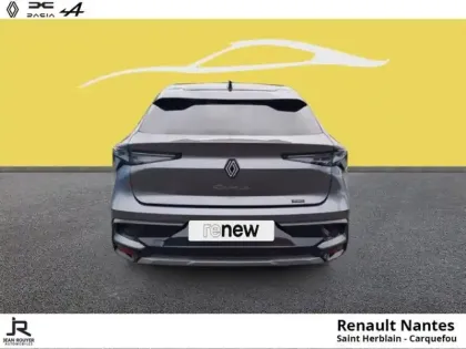 Photo 7 Renault Rafale  1.2 E-Tech full hybrid 200ch Techno - 25