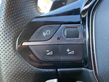 Photo 14 Peugeot 3008  HYBRID 225ch GT e-EAT8