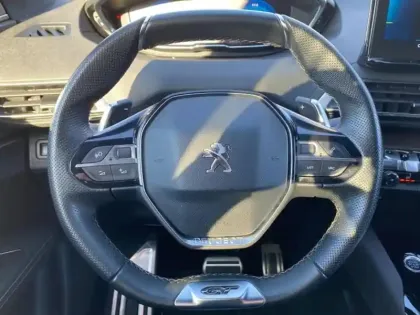 Photo 12 Peugeot 3008  HYBRID 225ch GT e-EAT8