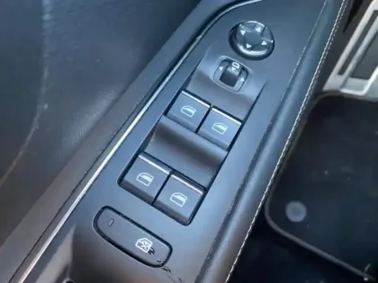 Photo 11 Peugeot 3008  HYBRID 225ch GT e-EAT8