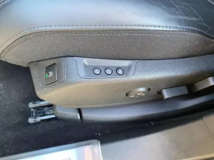 Photo 9 Peugeot 3008  HYBRID 225ch GT e-EAT8