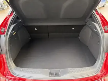 Photo 11 Toyota C-HR  2.0 Hybride 184ch Design Ultimate E-CVT