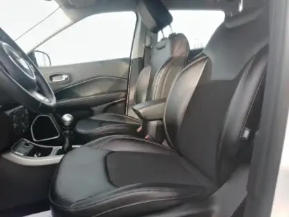 Photo 8 Jeep Compass  1.4 MultiAir II 140ch Longitude Business 4x2