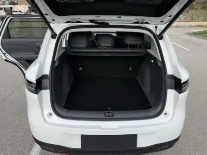 Photo 11 Leapmotor B10  BEV 218ch Pro Max 67,1 kWh Design