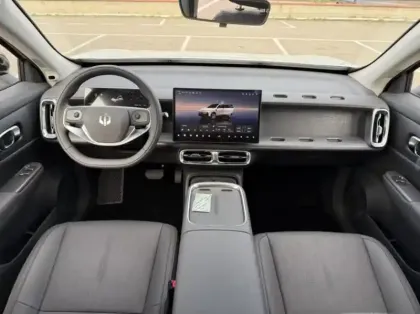 Photo 13 Leapmotor B10  BEV 218ch Pro Max 67,1 kWh Design