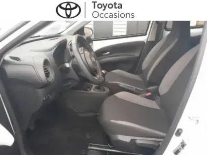 Photo 11 Toyota Aygo  X 1.0 VVT-i 72ch Dynamic MY23