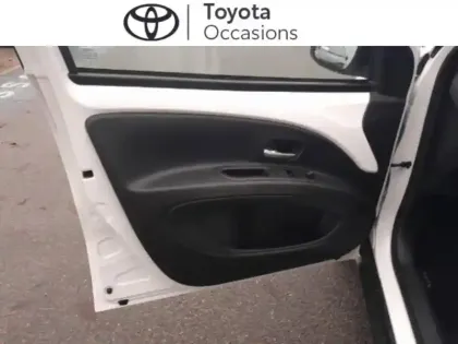 Photo 12 Toyota Aygo  X 1.0 VVT-i 72ch Dynamic MY23