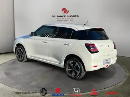 Photo 2 Suzuki Swift  1.2 Hybrid 83ch Pack AllGrip