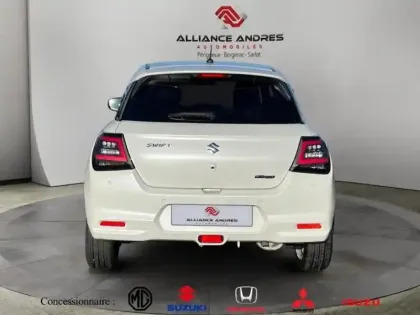 Photo 3 Suzuki Swift  1.2 Hybrid 83ch Pack AllGrip