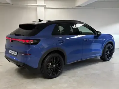 Photo 2 Volkswagen T-roc  1.5 eTSI 150ch R-Line DSG7