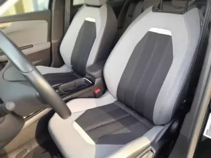 Photo 7 Opel Mokka  Electric 136ch Elegance