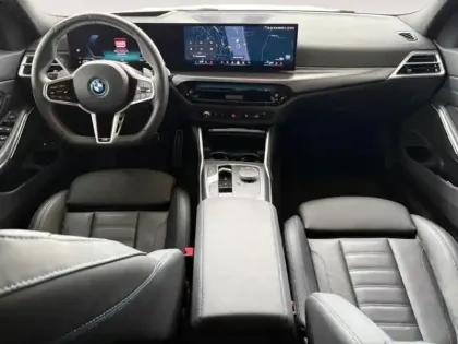 Photo 9 BMW Serie 3 Série 3 Touring 330eA 292ch M Sport