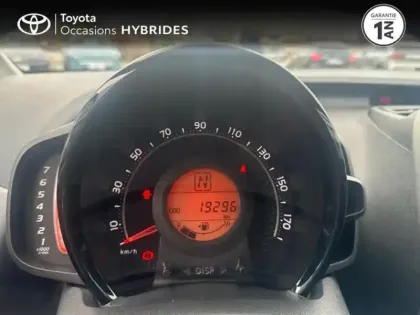 Photo 13 Toyota Aygo  1.0 VVT-i 72ch x-play x-shift 3P MY19