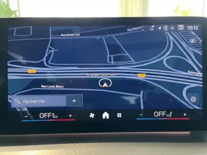 Photo 10 BMW Serie 2 Série 2 ActiveTourer 218i 136ch M Sport DKG7