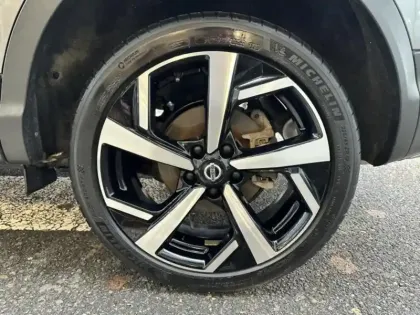 Photo 9 Nissan Qashqai  1.3 DIG-T 160ch Tekna DCT 2019 Euro6-EVAP