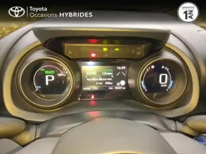 Photo 13 Toyota Yaris  116h Design 5p MY22