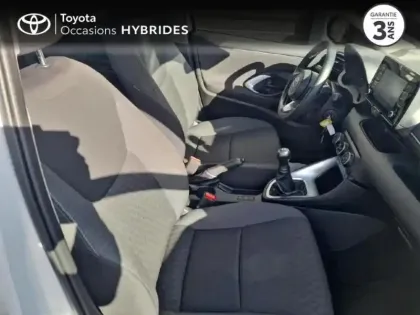 Photo 5 Toyota Yaris  116h Dynamic 5p MY22