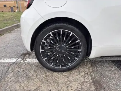 Photo 13 Fiat 500  e 118ch Icône Plus