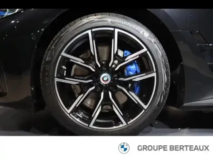 Photo 8 BMW I4  M50 544ch