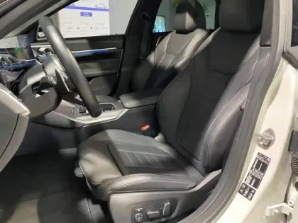 Photo 11 BMW Serie 4 Série 4 Gran Coupé 420dA xDrive 190ch M Sport